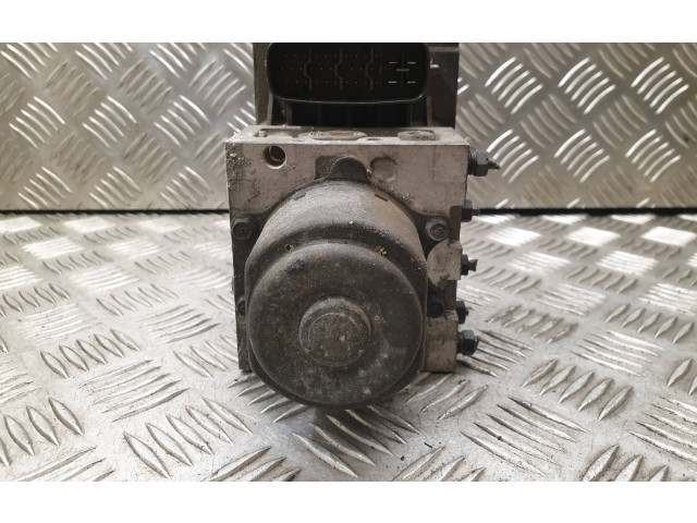 Блок АБС 8954113040, 4451013070 Toyota Corolla Verso E121 2001 - 2004 года