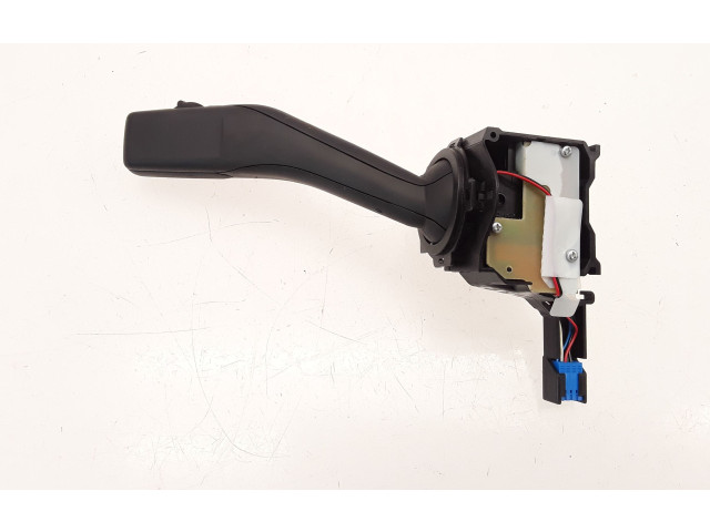 Ручка стеклоочистителей 1K0953513 Volkswagen Caddy