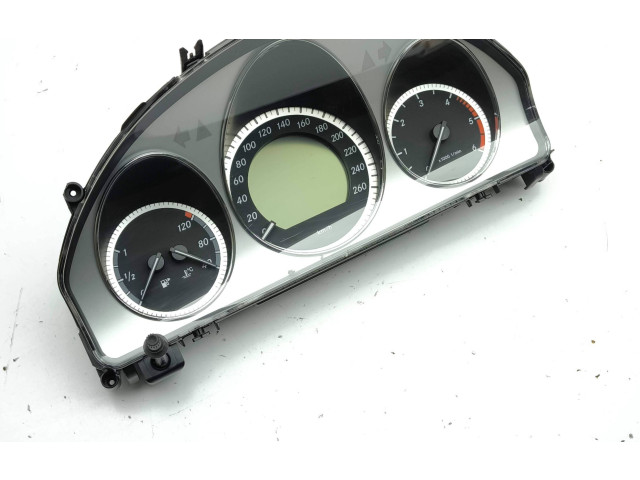 Přístrojová deska Mercedes-Benz GLK (X204) 2010 A2049002105, 280710