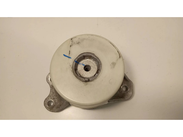 Подушка двигателя