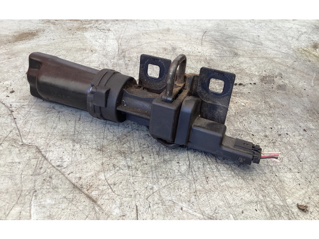 Zámek zadních dveří Renault Vel Satis 2008