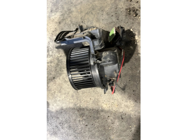 Вентилятор печки    7701050899   Renault Clio II