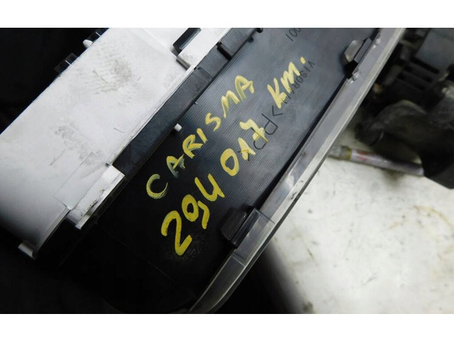 Панель приборов MR559666 Mitsubishi Carisma