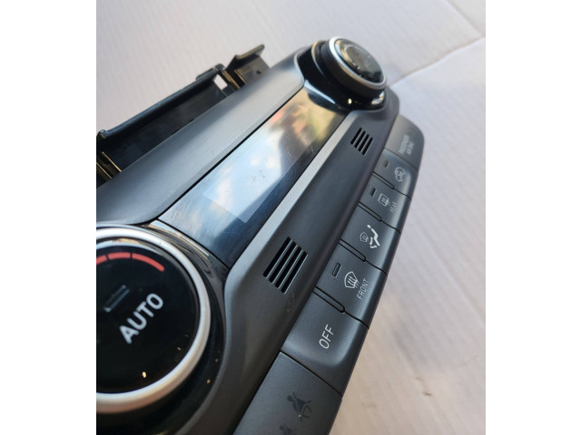 Блок управления климат-контролем C200367820, 90525A0188134933 Hyundai Kona I