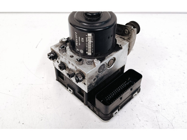 Jednotka ABS 7P0907379P, 7P0614517P Volkswagen Touareg II 2014