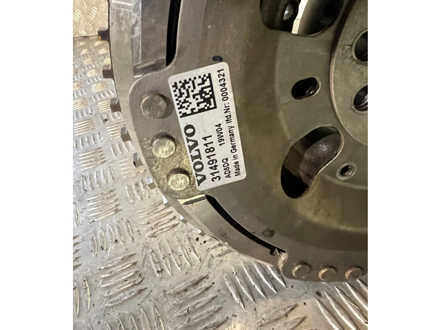 Генератор 31491811 Volvo XC90