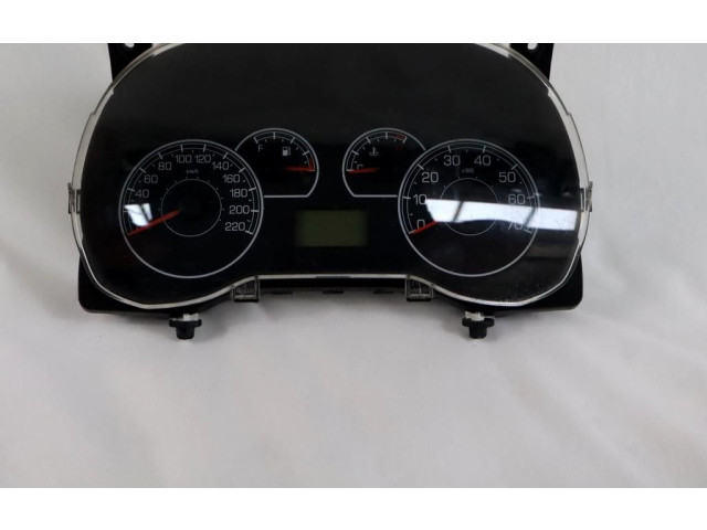 Панель приборов Y50001   Fiat Grande Punto       