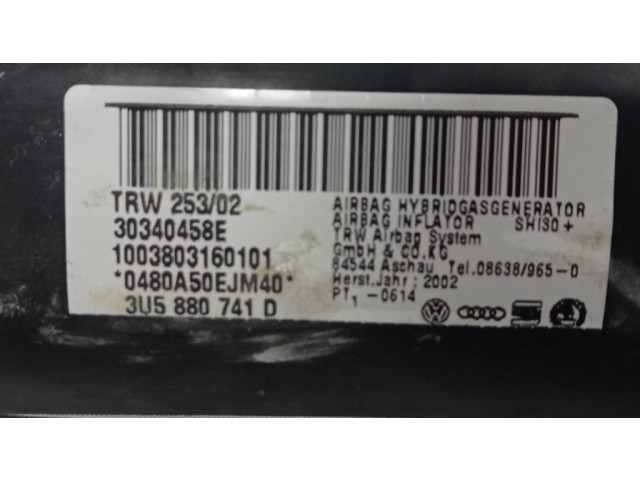 Боковая подушка безопасности 3U5880741D, 30340458E Skoda Superb B5 (3U)
