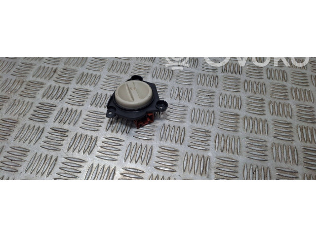 Pojistková skříňka 151040100 Peugeot Partner 2005