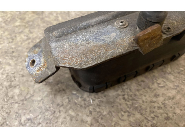 Моторчик стеклоочистителя 0390206210    Volvo S80