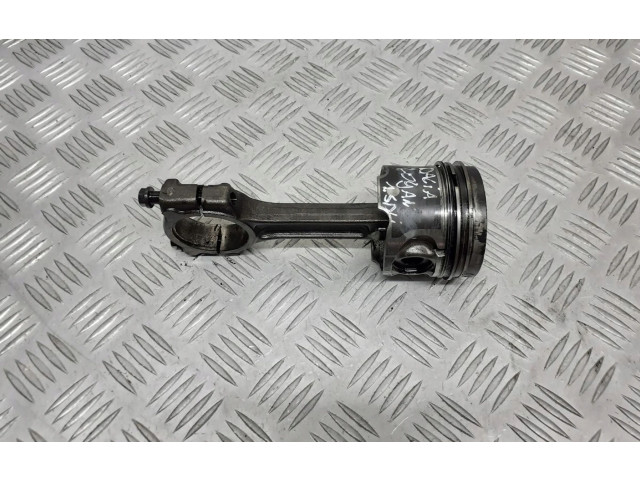 Поршень с шатуном Dacia Logan I