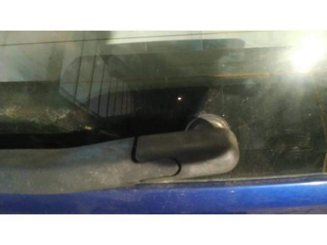 Моторчик заднего дворника     Fiat Punto (188)