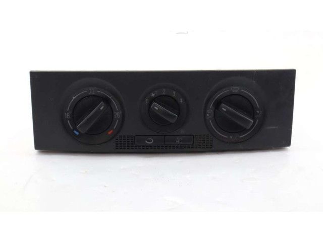 Блок управления климат-контролем 6Y0820045D Skoda Fabia Mk1 (6Y)