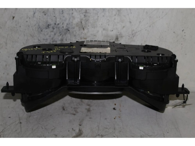 Панель приборов Fiat 500X