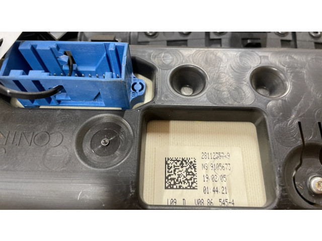 Панель приборов P96572391ZD, 281123579   Citroen C4 I       