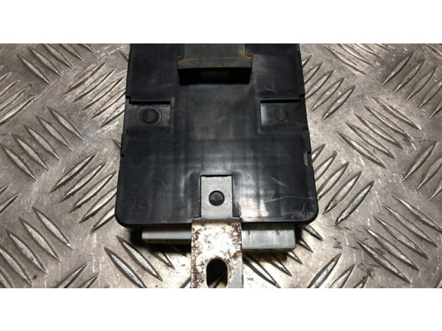 Блок управления 0K08067720, A0107115   KIA Sportage