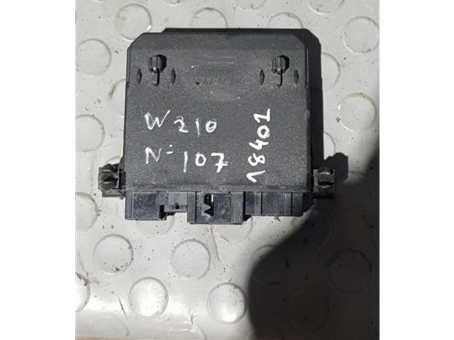 Řídící jednotka 2088201326 Mercedes-Benz E W210 2005