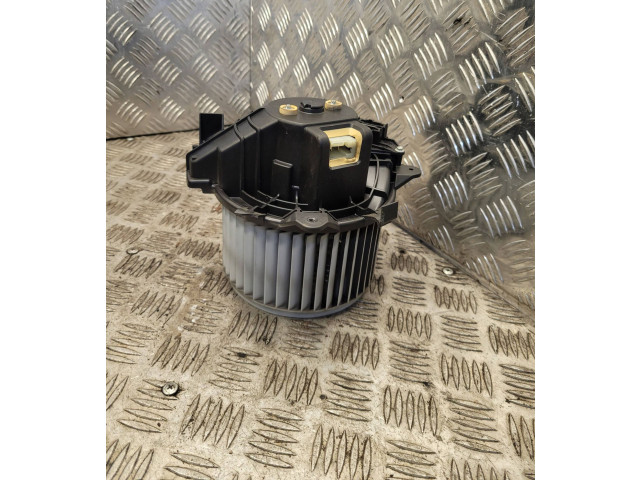 Вентилятор печки    G17750G0   Lancia Delta III