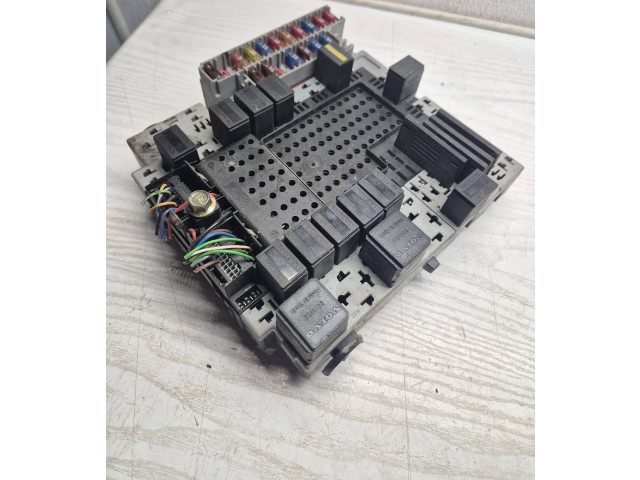 Блок предохранителей 08696098, 03W274   Volvo V70    