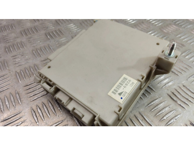 Блок предохранителей 82670-30230   Lexus GS 300 350 430 450H    