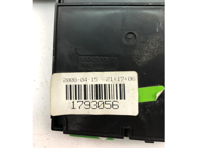 Дисплей    7923   Volvo V70