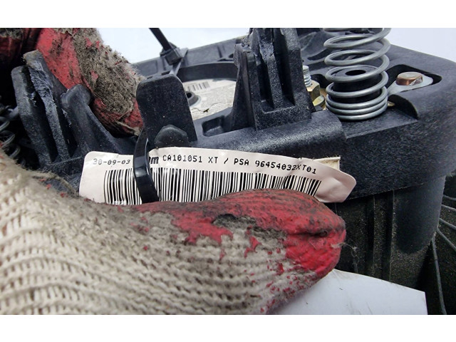 Подушка безопасности водителя Citroen Berlingo