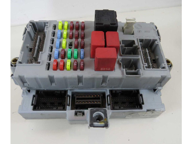 Блок предохранителей  51908304   Fiat Idea    