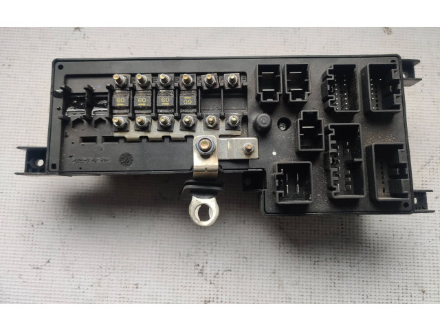 Блок предохранителей  9452993, 518322110   Volvo S70  V70  V70 XC    