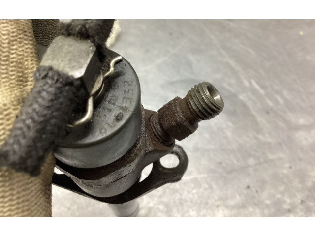 Форсунка 8658352    Volvo S60   