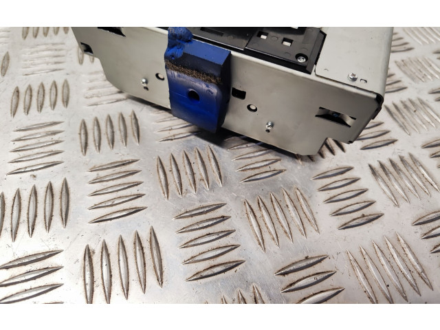 Дисплей    30775626   Volvo S80