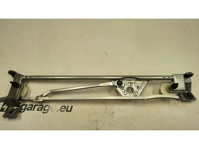 Моторчик заднего дворника 1392143    Volvo 960