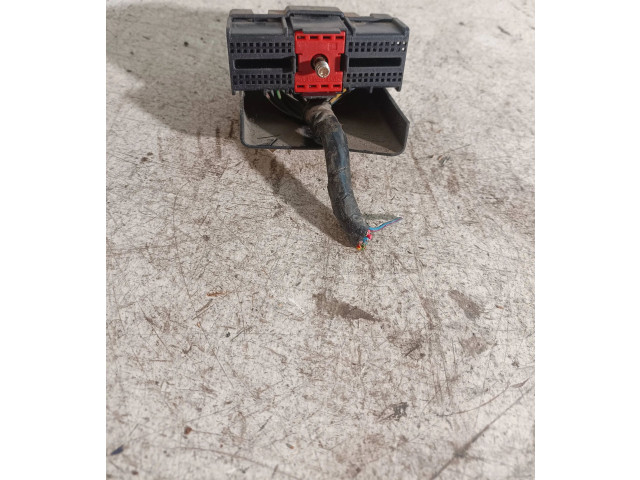 Блок предохранителей  9401802, 0302167   Volvo V70    