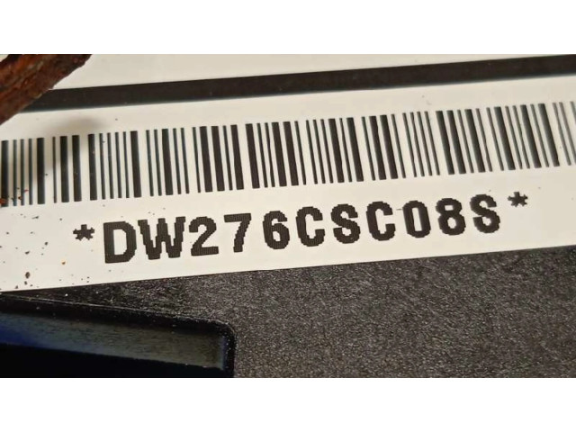 Подушка безопасности водителя DG7R57K0002 Mazda 2