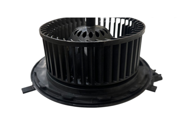 Вентилятор печки    5Q1819021B, T1016776J   Volkswagen e-Golf