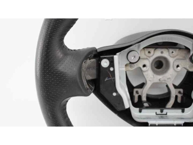 Volant Nissan Juke I F15 2010
