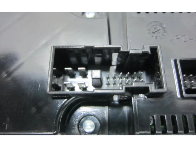 Блок управления климат-контролем A2469003816   Mercedes-Benz A W176