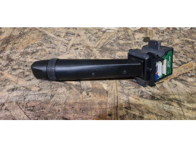 Ручка стеклоочистителей 30768099   Volvo S80