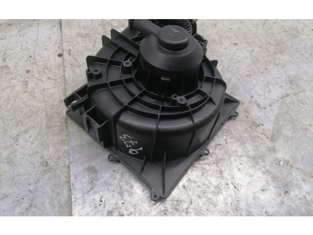 Вентилятор печки Nissan Almera