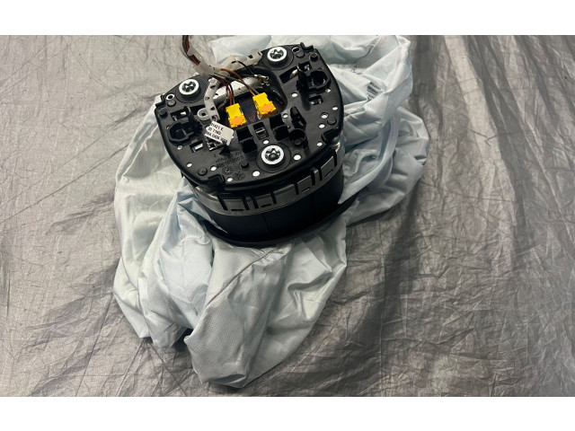 Подушка безопасности водителя 31690213   Volvo V60