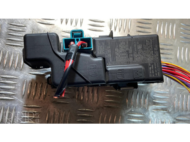 Pojistková skříňka 3800159, 13800159 Volvo V70 2012