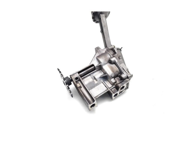 Масляный насос  K9K400 8200307174  Nissan Note (E11) 