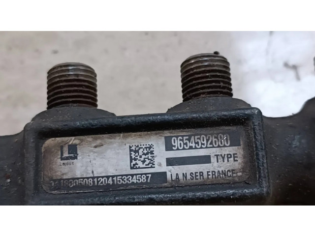 Топливная рампа 9654592680   Citroen C4 I 1.6 