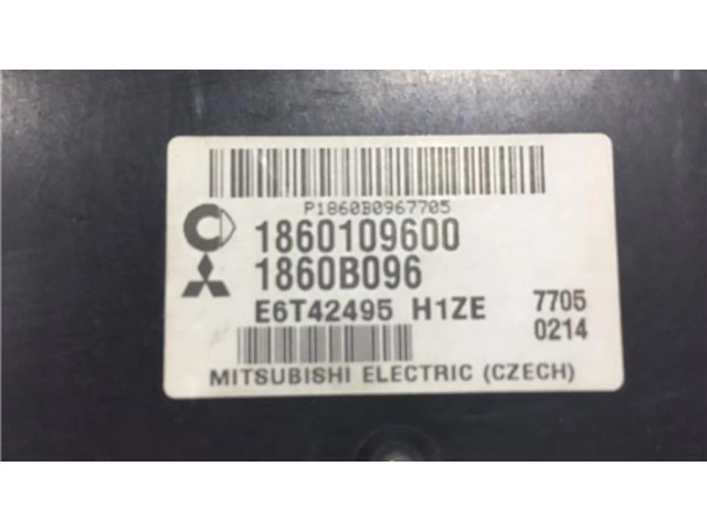 Блок управления 1860B096, 1860109600 Mitsubishi Colt