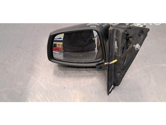 Зеркало электрическое        Skoda Fabia Mk3 (NJ)  2015 - 2021 года   