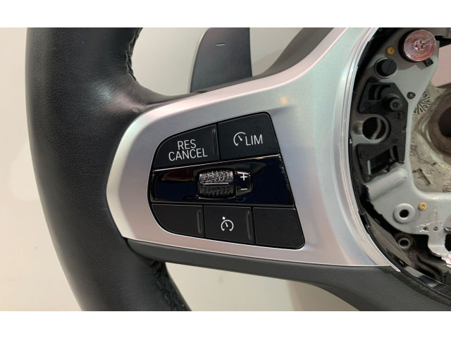 Руль BMW X3 G01 2018 - 2024 года 9882623