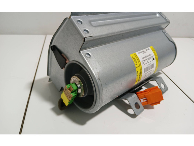 Подушка безопасности пассажира 30642900 Volvo XC90