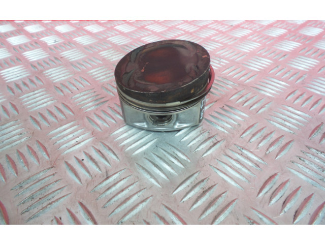  Поршень  R021, 568  Volkswagen Phaeton  