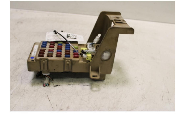 Блок предохранителей 82201FJ110   Subaru Forester SJ    