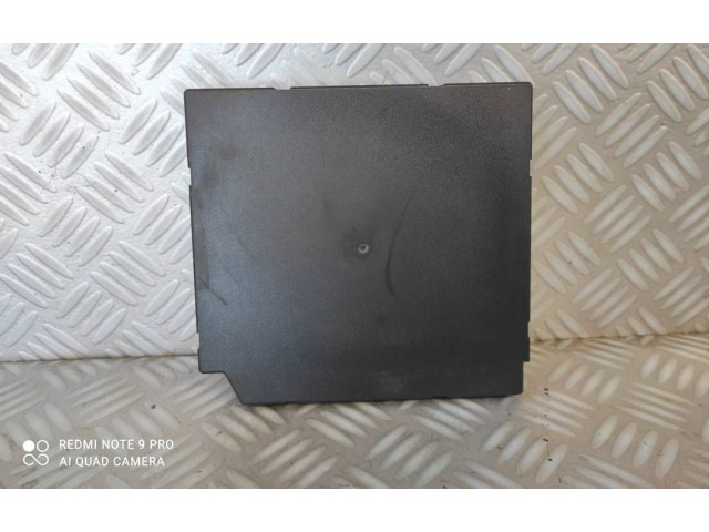 Блок комфорта 1K0937084B Volkswagen Golf VI