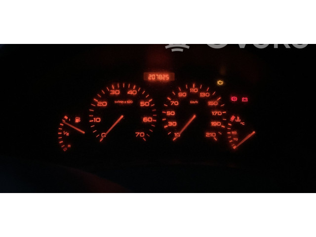 Přístrojová deska  Citroen Berlingo 2007 00006105V7  